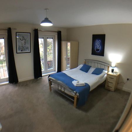 Very Large House, 6 Beds, 4 Bedrooms, 3 Bathrooms, 5 Smart Tv'S & Van Parking Boston Eksteriør billede