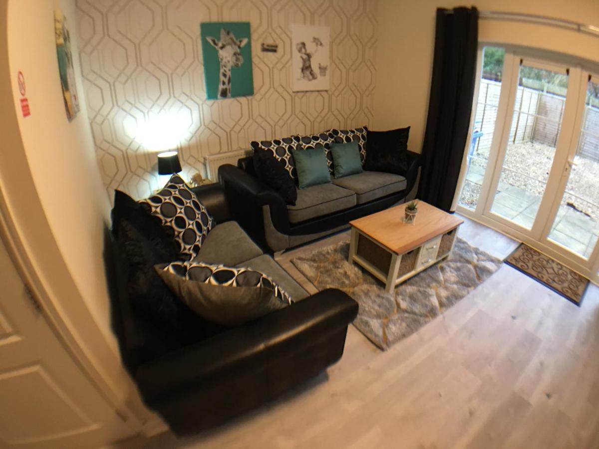 Very Large House, 6 Beds, 4 Bedrooms, 3 Bathrooms, 5 Smart Tv'S & Van Parking Boston Eksteriør billede