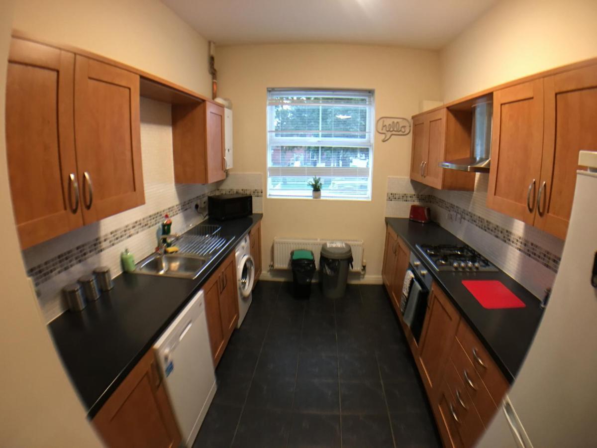 Very Large House, 6 Beds, 4 Bedrooms, 3 Bathrooms, 5 Smart Tv'S & Van Parking Boston Eksteriør billede