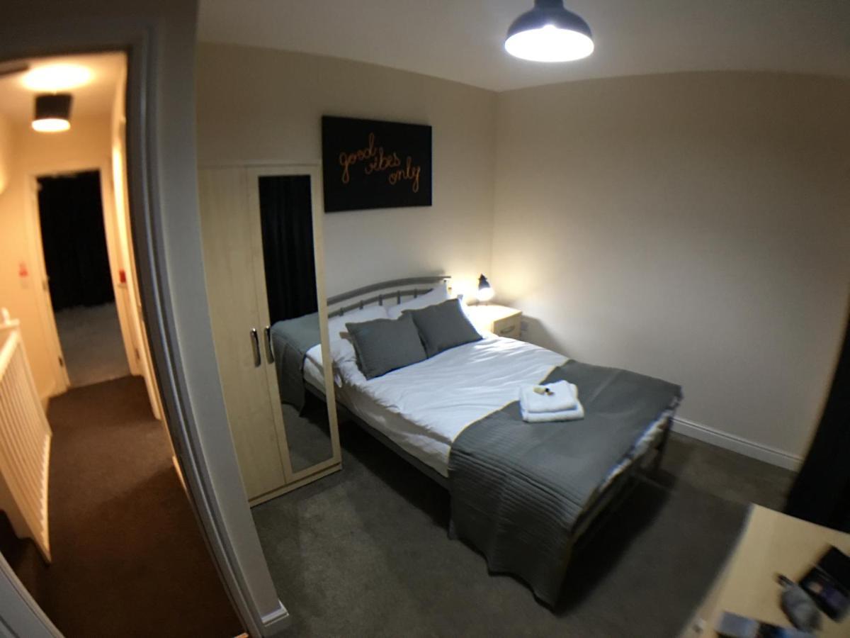 Very Large House, 6 Beds, 4 Bedrooms, 3 Bathrooms, 5 Smart Tv'S & Van Parking Boston Eksteriør billede